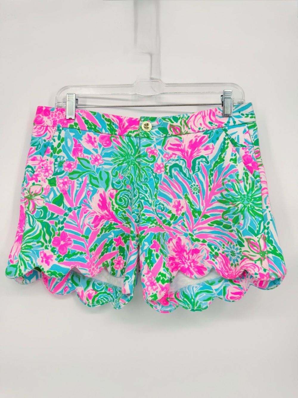 Lilly Pulitzer Buttercup Scallop Hem Shorts Sz 4 Leaf It Wild Pink Blue Floral - Picture 3 of 12